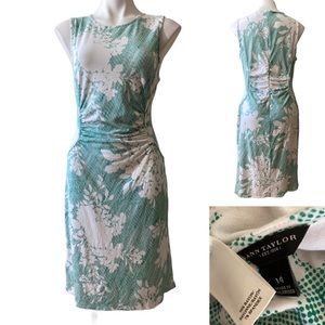 Ann Taylor14 green white side ruched sheath dress